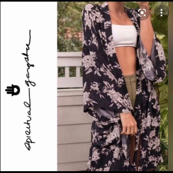 Spiritual Gangster Black Floral Kimono - Picture 1 of 4